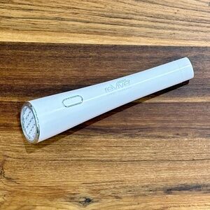 Revive Light Therapy Glō Portable LED Light Therapy Device